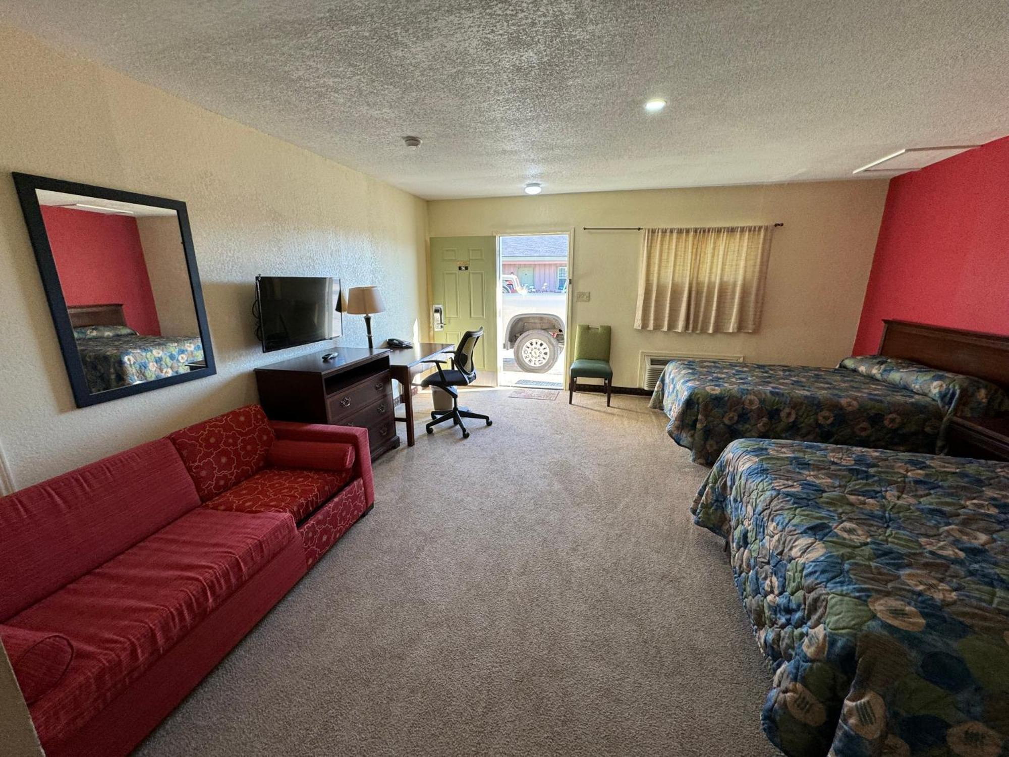 Village Inn エイダ エクステリア 写真